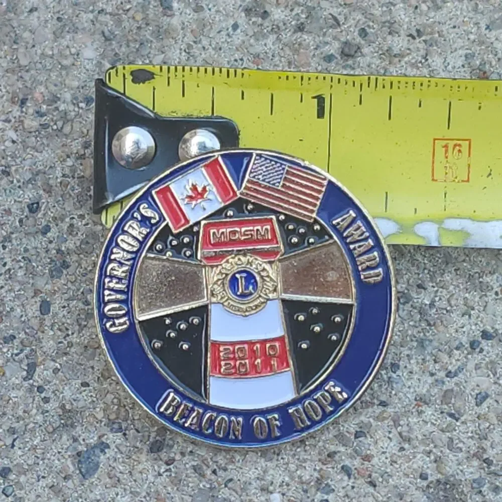 Lions Club MD5M 2010 2011 Governor's Award Beacon Hope Lighthouse Enamel Pin